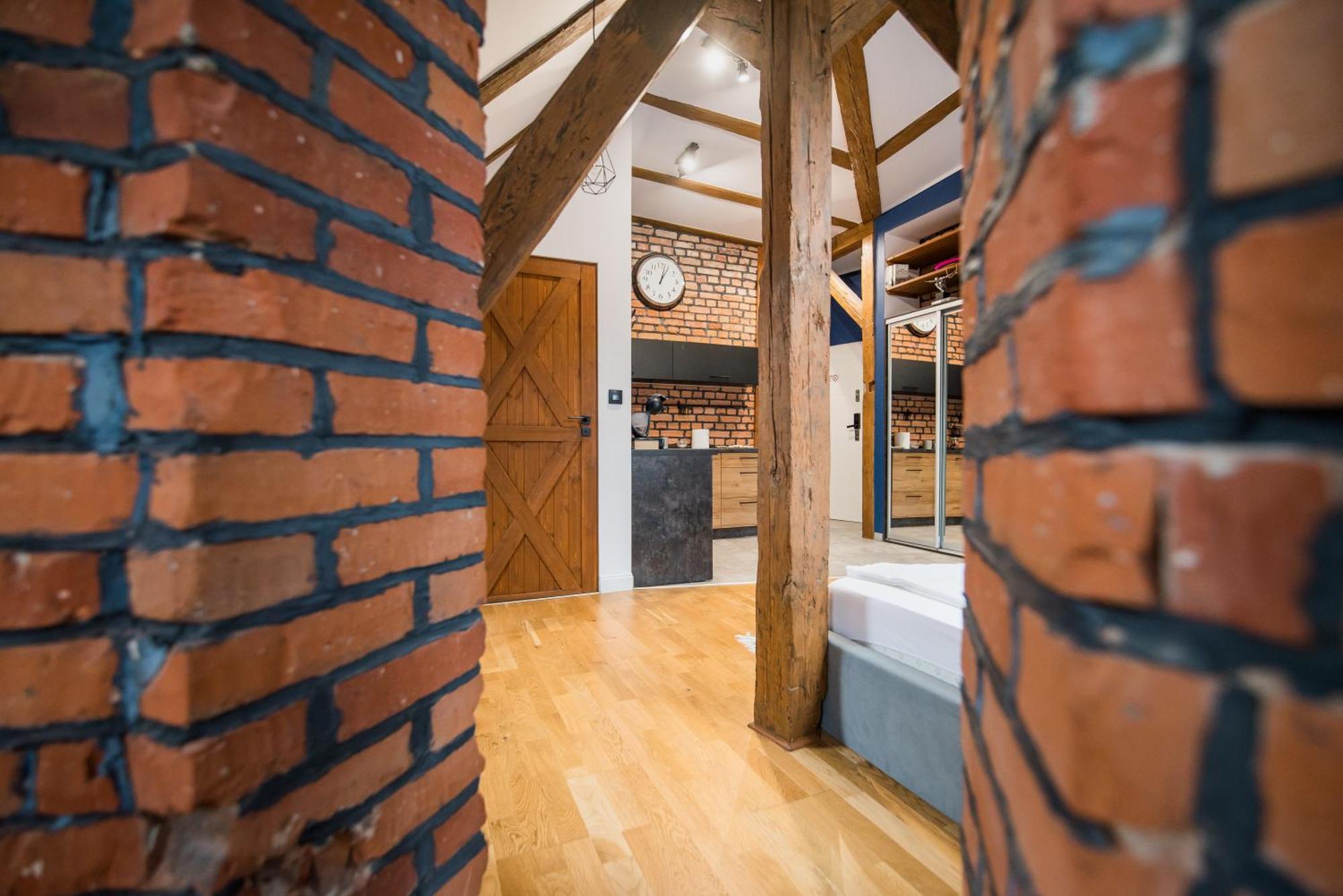 Przytulny Apartament Z Wieza グリヴィツェ エクステリア 写真