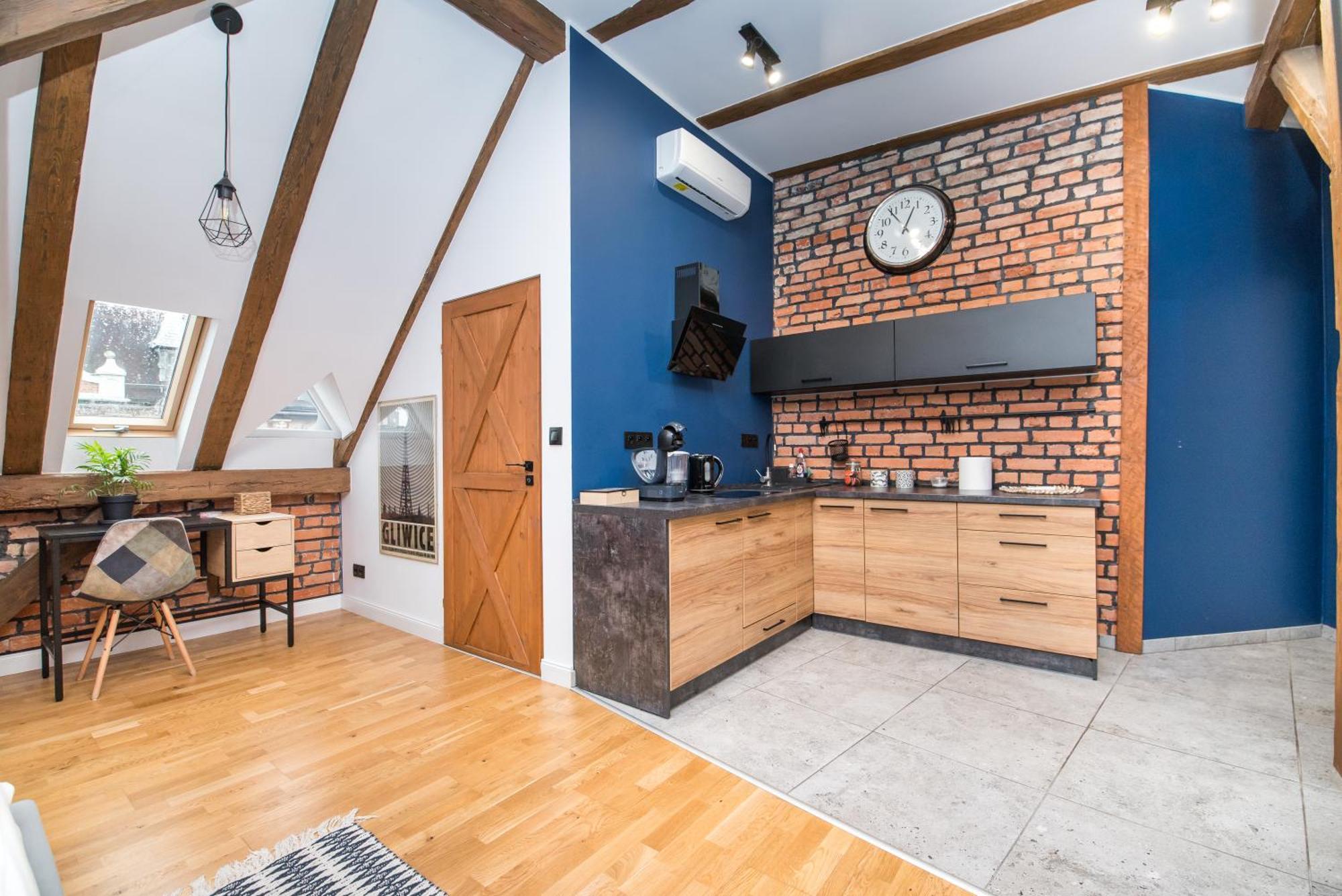 Przytulny Apartament Z Wieza グリヴィツェ エクステリア 写真