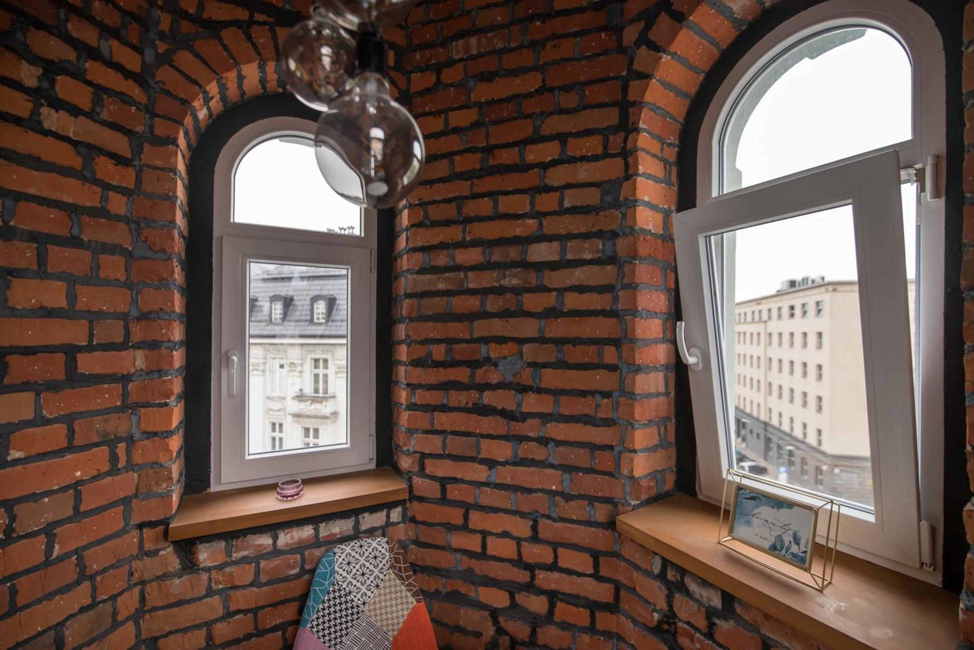 Przytulny Apartament Z Wieza グリヴィツェ エクステリア 写真