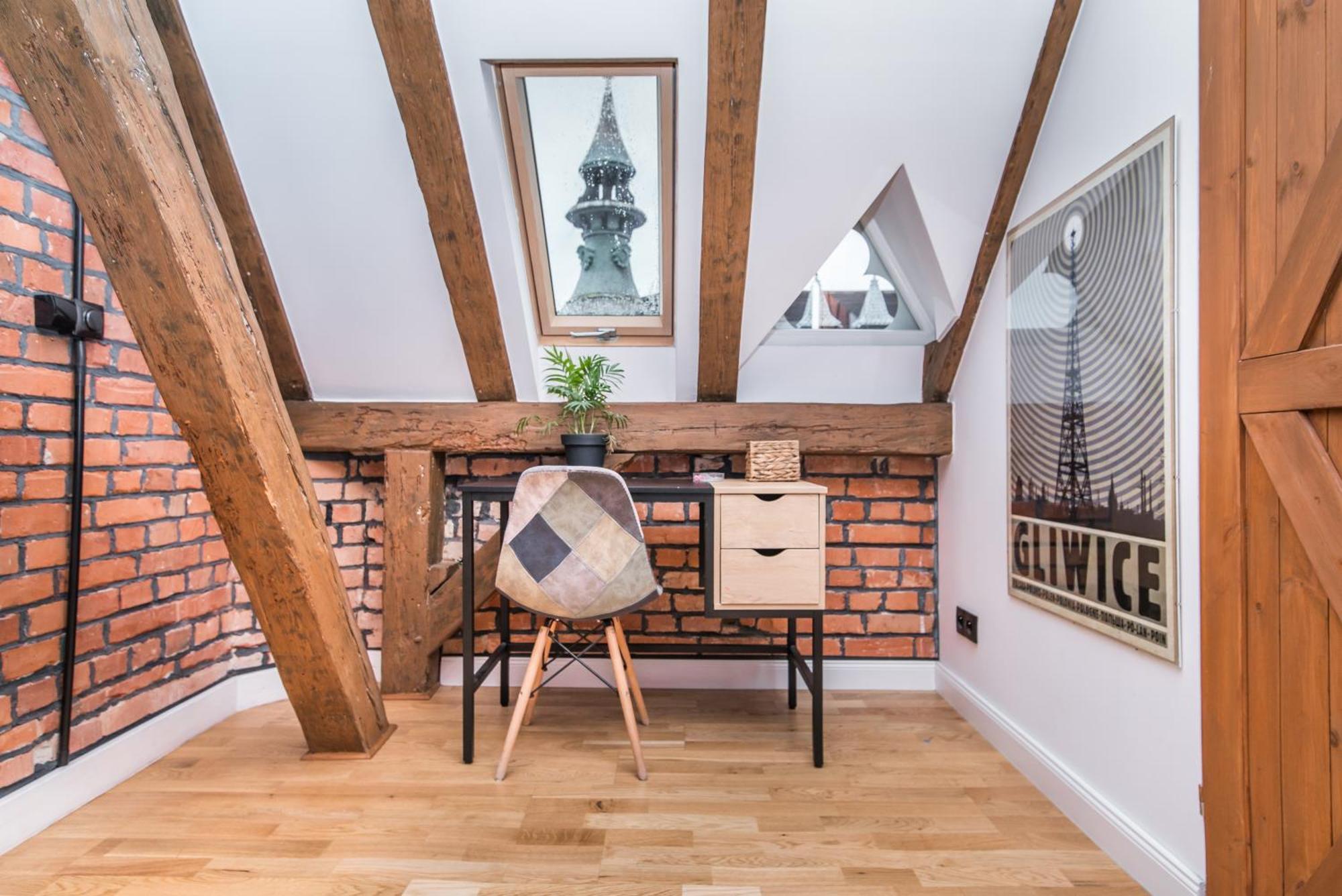 Przytulny Apartament Z Wieza グリヴィツェ エクステリア 写真